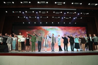 榮成市 弘揚永懷精神 賡續(xù)紅色血脈 文藝創(chuàng)作